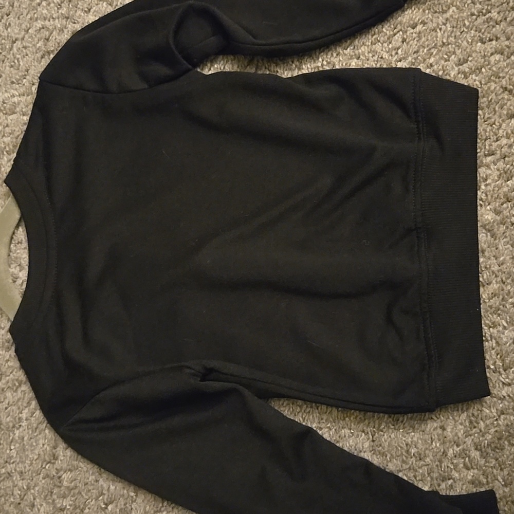 4T Boys Black Crew Neck Pullover Sweatshirt - Picture 2 of 7